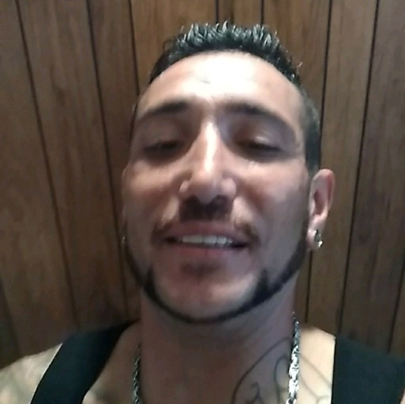 Meet your Posher, Kenneth - Picture 1 of 1